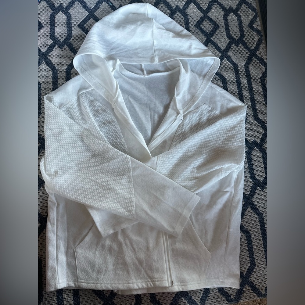 SHEIN White Textured Fabric Sweater